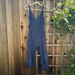 Sleeveless V-Neck Navy Jumpsuit